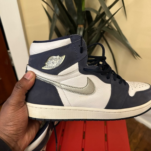 Navy Air Jordan 1 High OG Sneakers - Picture 9 of 11